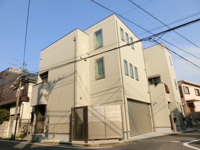 東京都豊島区千川２